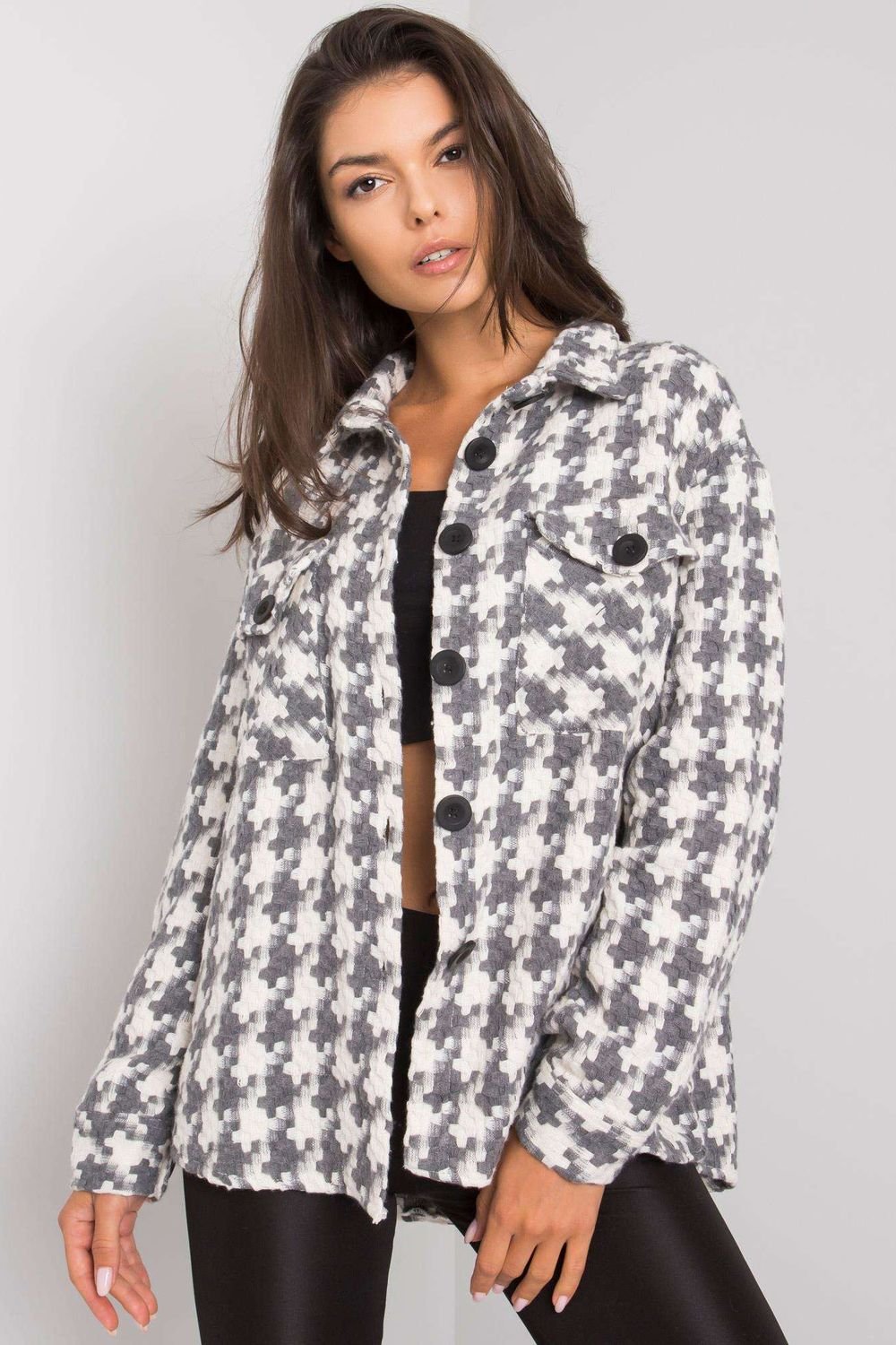 Weißes und graues Button-Down-Hemd - Queer Fashion